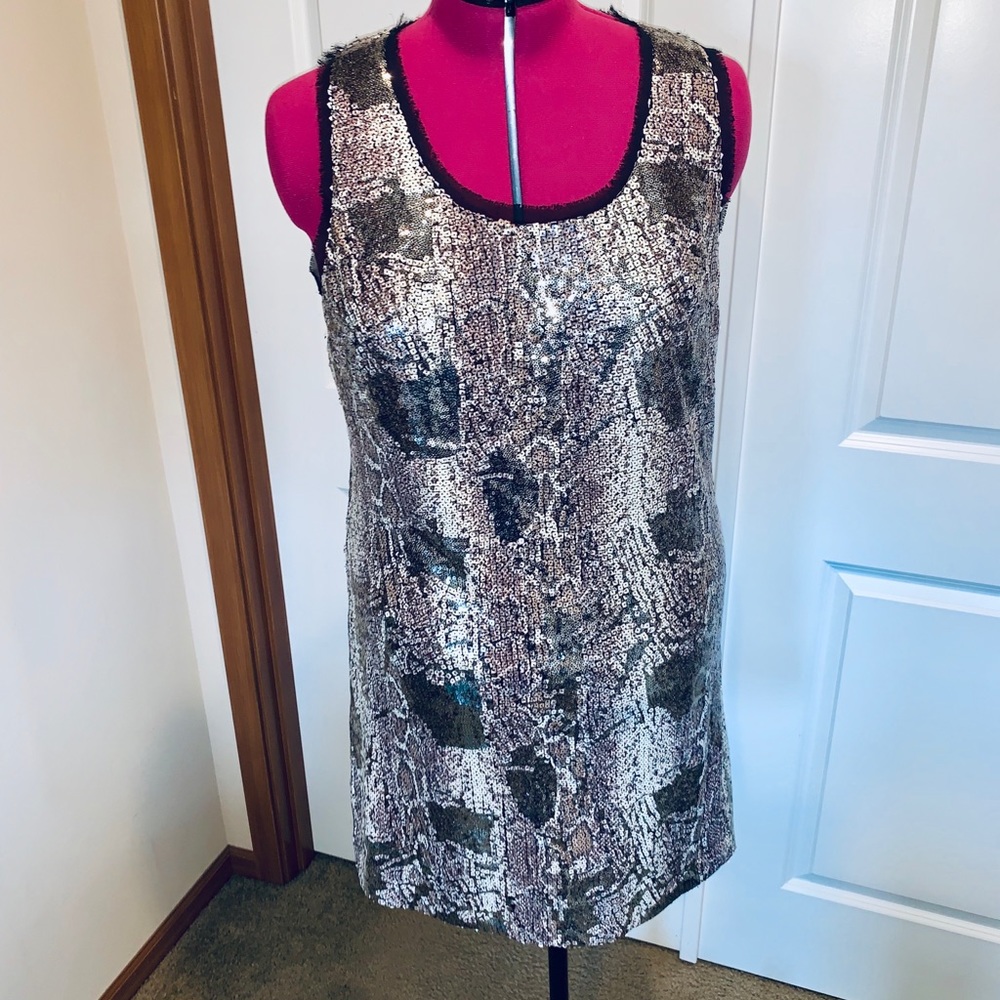 Donna Morgan sequins cocktail dress